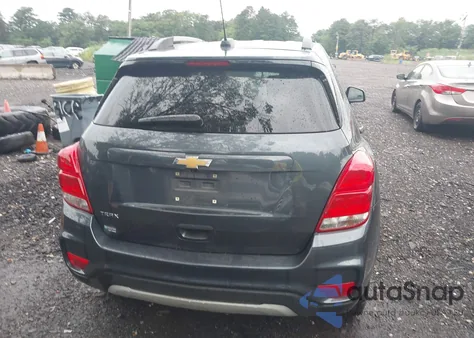 2021 Chevrolet Trax Fwd Lt z USA, uszkodzony, nr VIN KL7CJLSM1MB363555